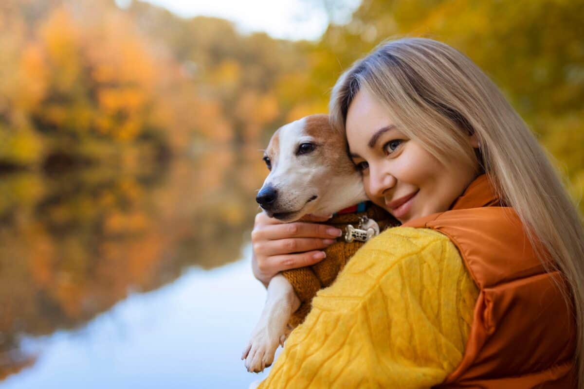 Chien avec son maître